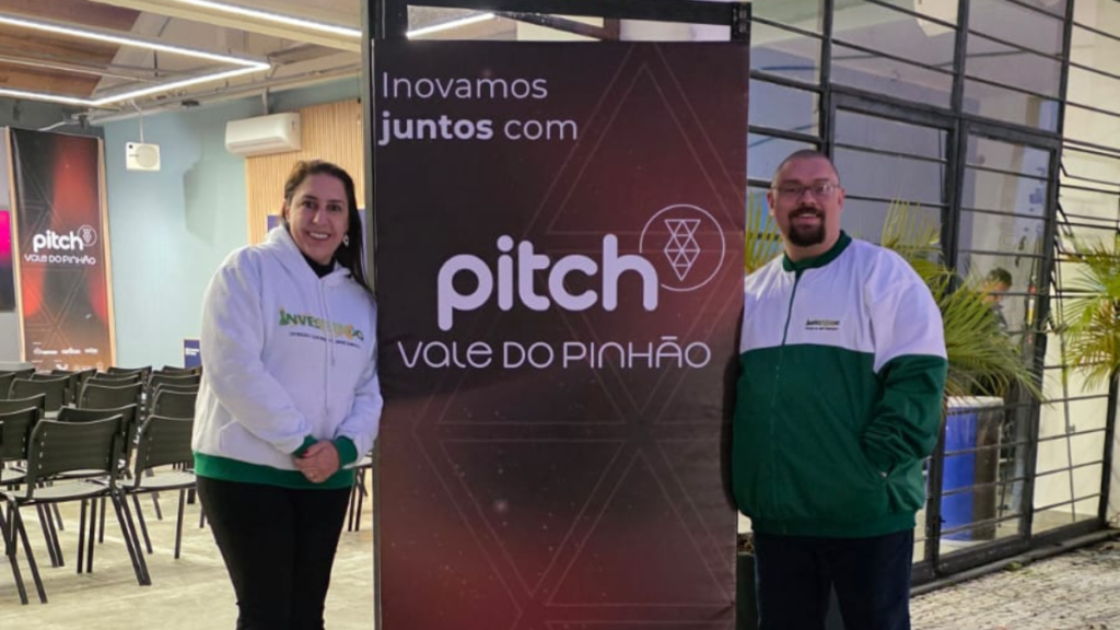 Abordagem da startup se diferencia de métodos tradicionais, com aprendizado "vivo" do processo de educação financeira. Crédito: divulgação.